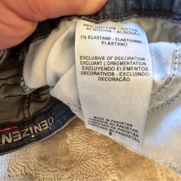 Denizen from Levi’s blue denim jean shorts Size 8 - Picture 4 of 7